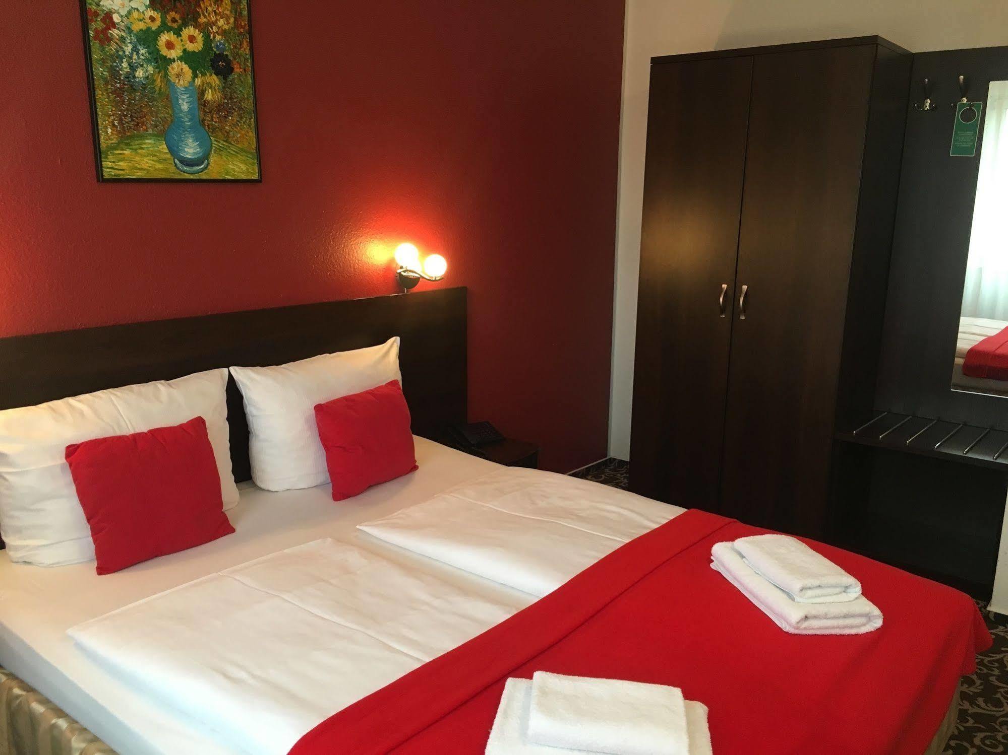 Atlas Berlin Hotel Extérieur photo