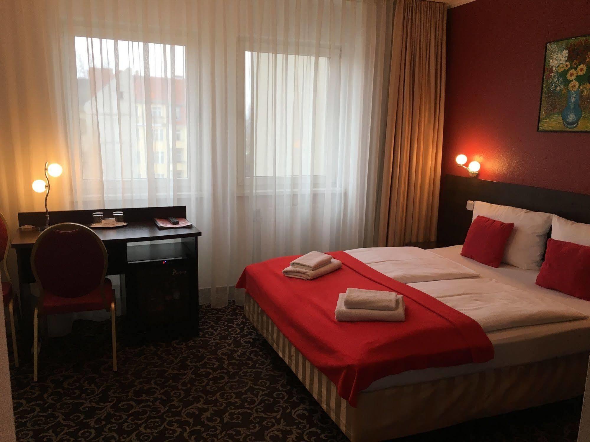 Atlas Berlin Hotel Extérieur photo