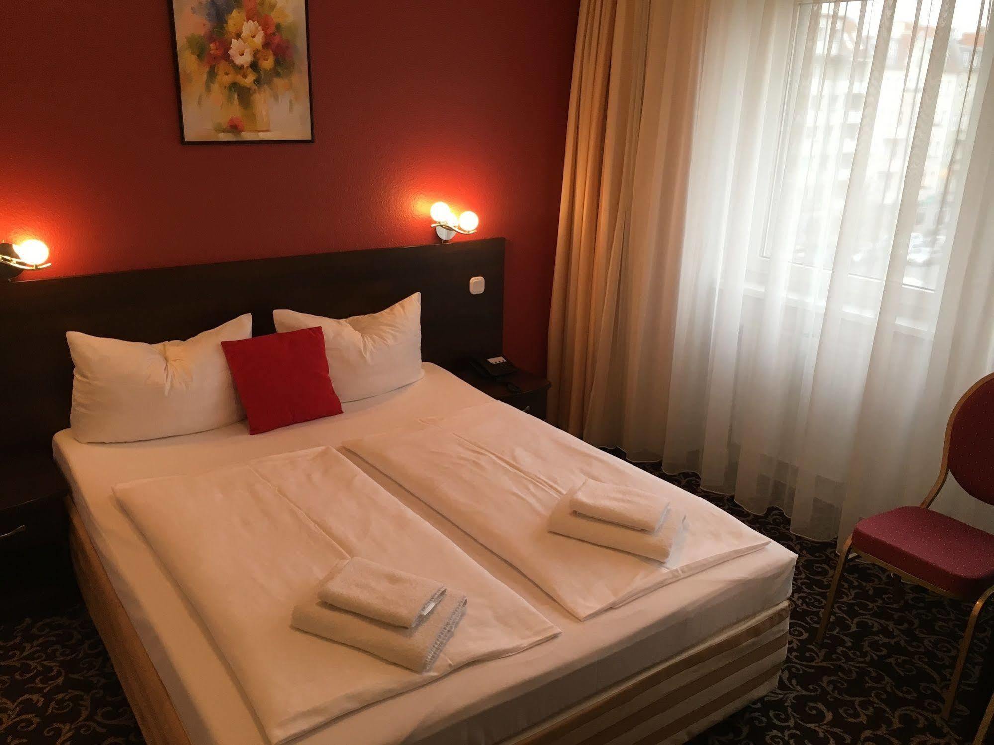 Atlas Berlin Hotel Extérieur photo
